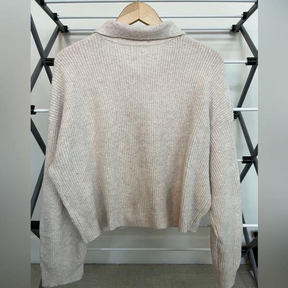 BP Cropped Polo Sweater - Picture 2 of 5